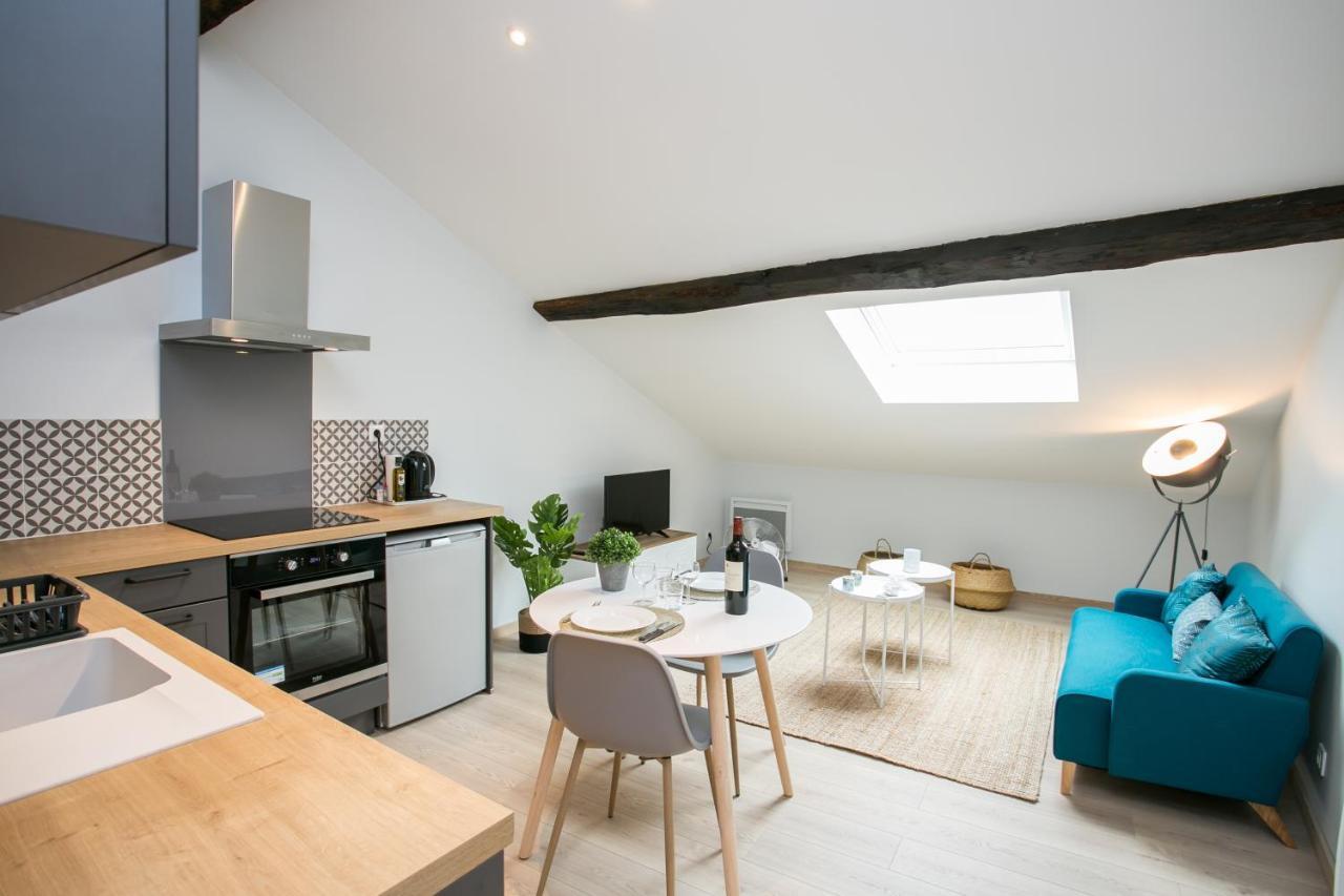 Logis Des Halles Du Coderc Apartment Perigueux Room photo