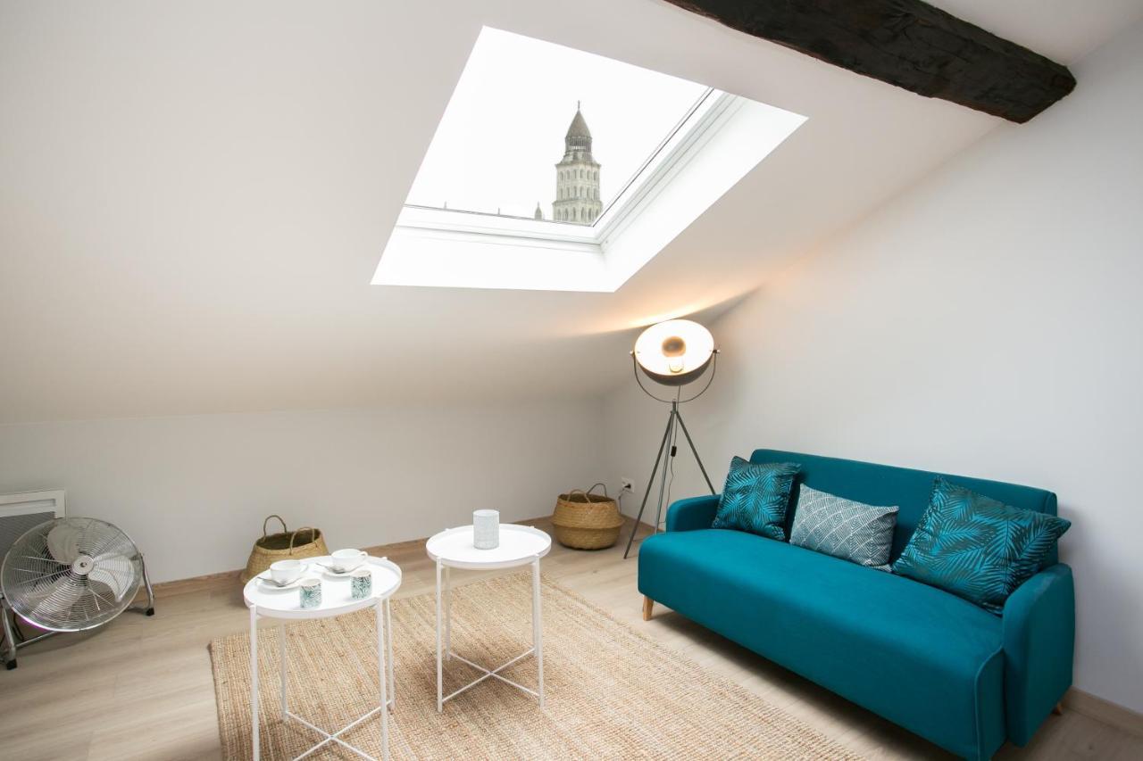 Logis Des Halles Du Coderc Apartment Perigueux Room photo